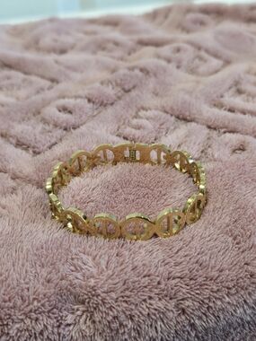 Gold-Tone Interlocking Circle Bracelet - Women Jewelry